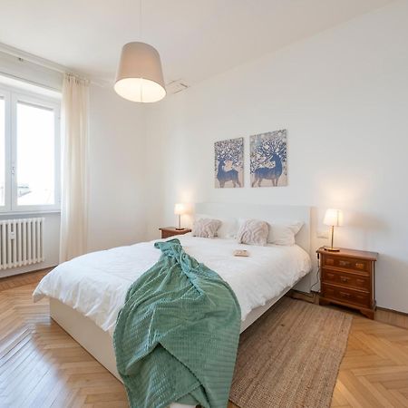 Xenia Apartments - Newly Renovated Apartment Milano Eksteriør bilde