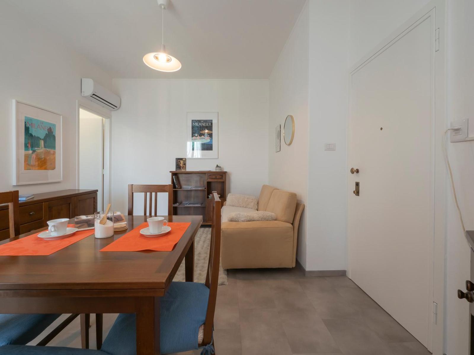Xenia Apartments - Newly Renovated Apartment Milano Eksteriør bilde